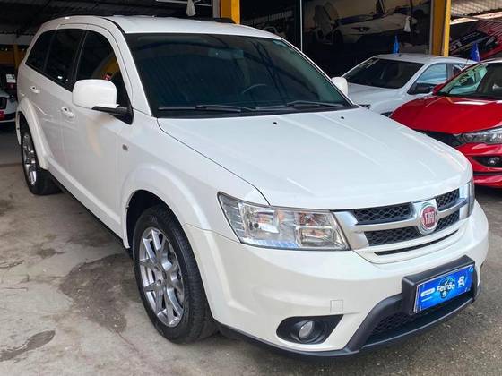 FIAT FREEMONT 2.4 EMOTION 16V GASOLINA 4P AUTOMÁTICO